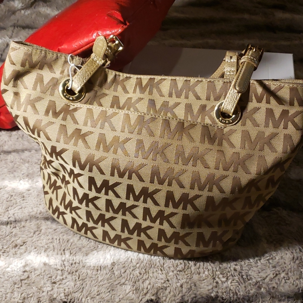 Michael Kors Tote